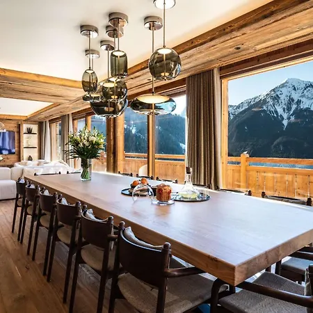 Chalet Alpenrose ***** La Plagne
